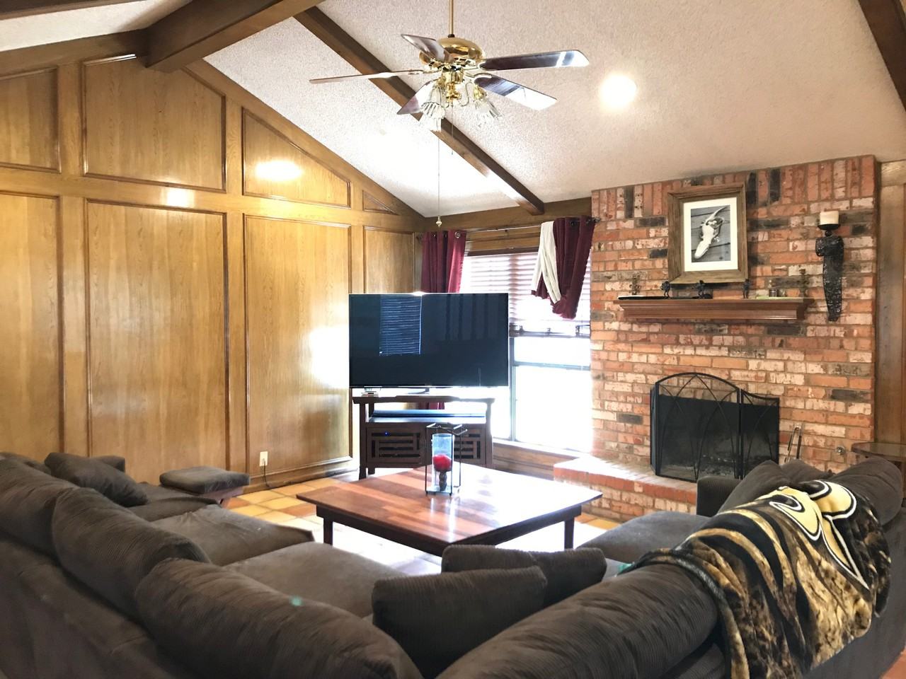 4708 Neely Ave - Photo 3 of 21