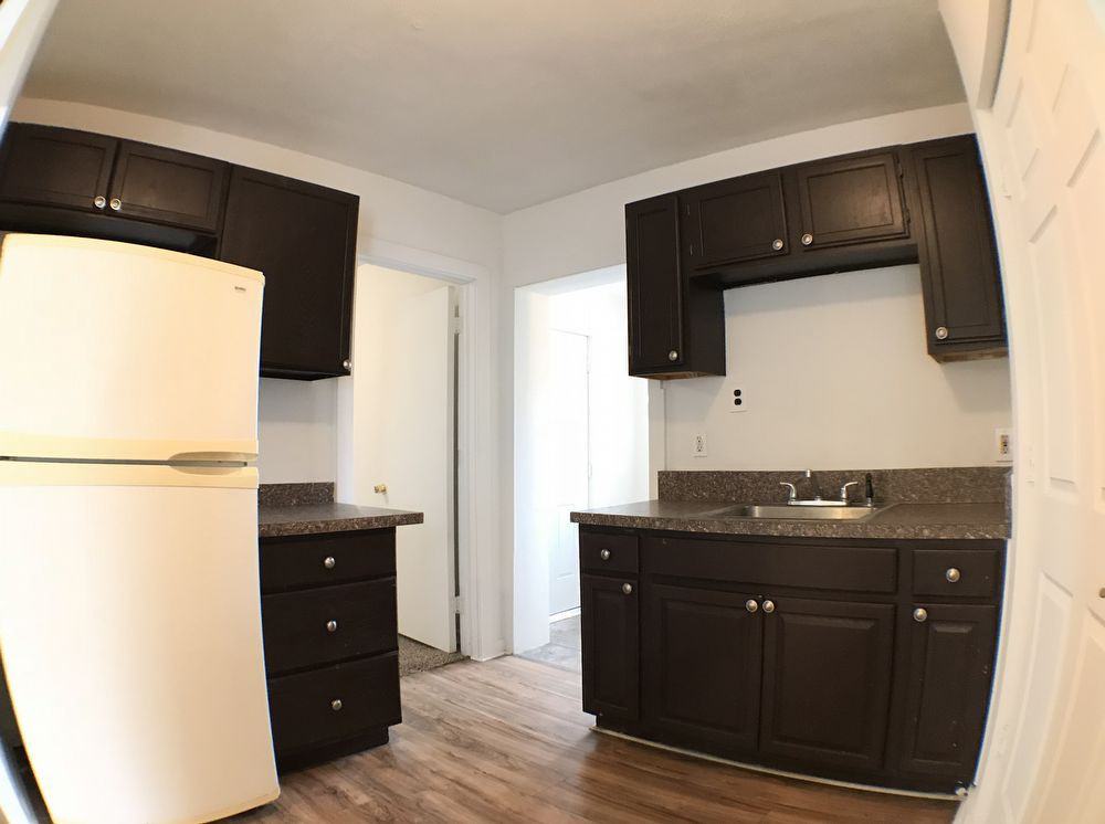 35715 Beverly Rd - Photo 3 of 17