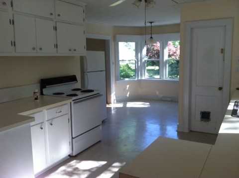 279 Ohio St - Photo 3 of 6