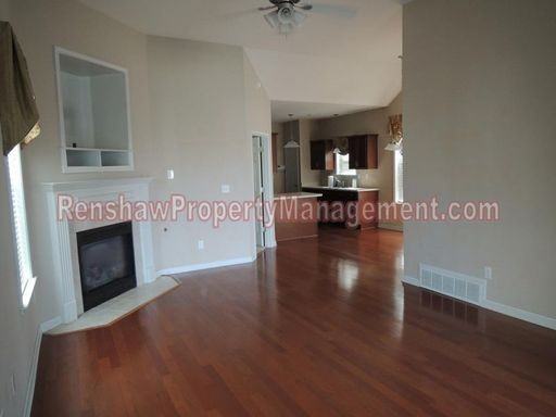 189 Fleets Island Dr - Photo 2 of 10