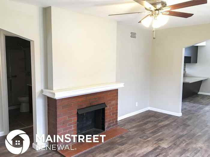 1734 Dyer Ave - Photo 2 of 12