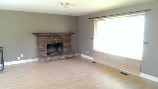 360 E 200 S St - Photo 2 of 21