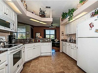 1003 Spoontail Ct - Photo 2 of 4