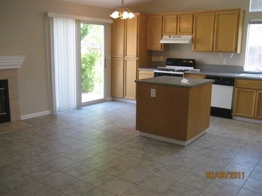 9177 Cerrolinda Cir - Photo 2 of 5