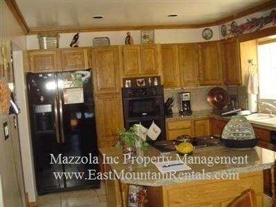 20 Gaddis Rd - Photo 2 of 11