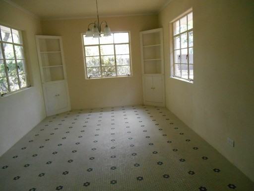 715 Morningside Dr - Photo 3 of 5