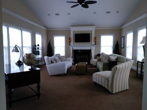 17 Nicole Ct - Photo 2 of 8