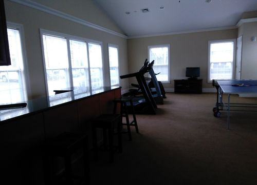 17 Nicole Ct - Photo 3 of 8