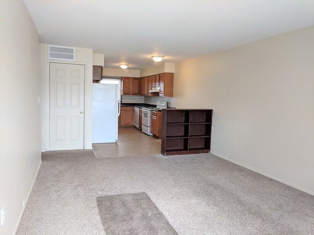 2312 Lewis Ave #2312 - Photo 2 of 7