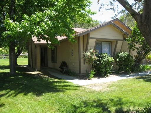 26231 Rainbow Glen Dr - Photo 2 of 25