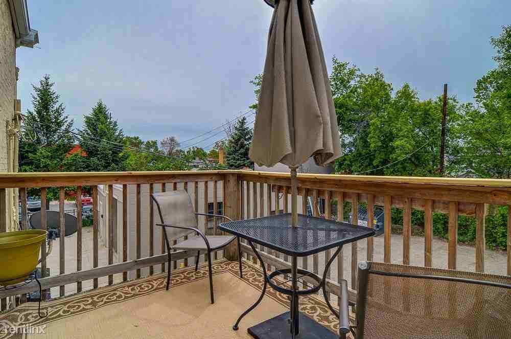 1153 Madison Ave SE - Photo 3 of 18