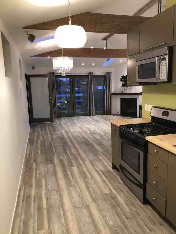 13263 Venice Boulevard - Photo 2 of 13