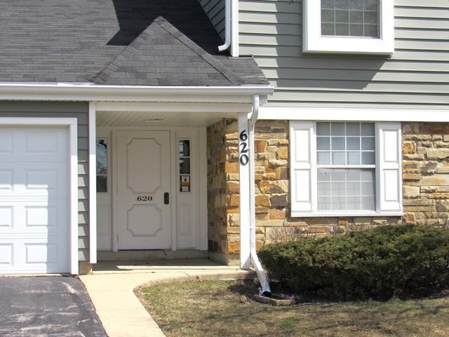 620 Berkley Ct #Z1 - Photo 2 of 14