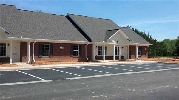 Saluda Commons - Photo 2 of 3