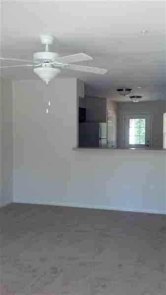 Saluda Commons - Photo 3 of 3