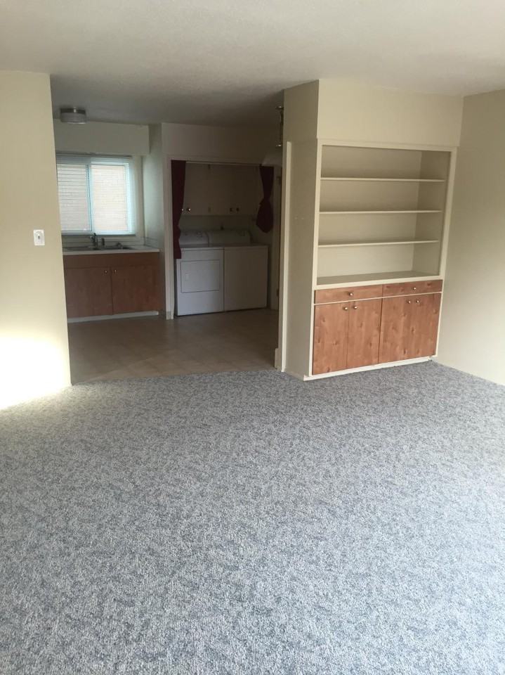 4619 5th Avenue South - Photo 2 of 4