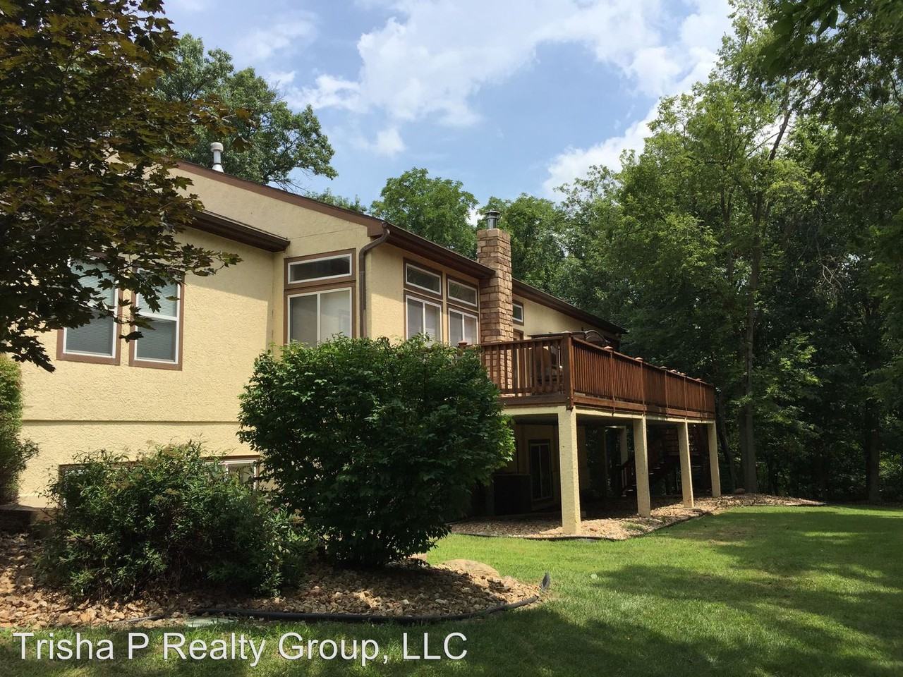 17055 Dempsey Rd - Photo 2 of 10