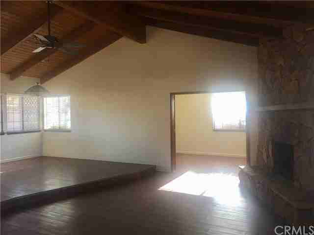 17815 Granada Dr - Photo 2 of 25