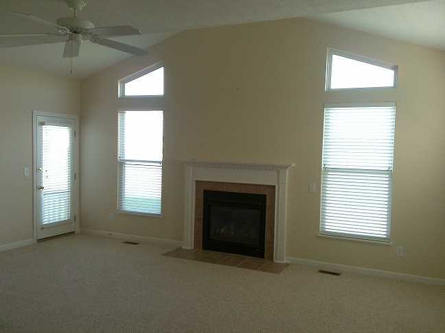6424 Falling Meadows Dr - Photo 2 of 6