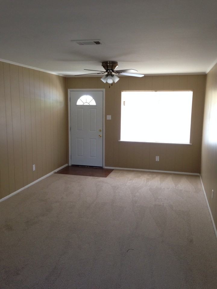 6541 Avalon Dr - Photo 3 of 12