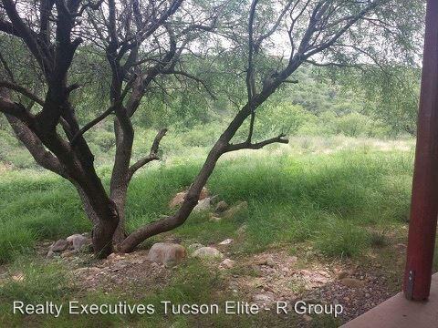 577 Mulberry Corte - Photo 2 of 8