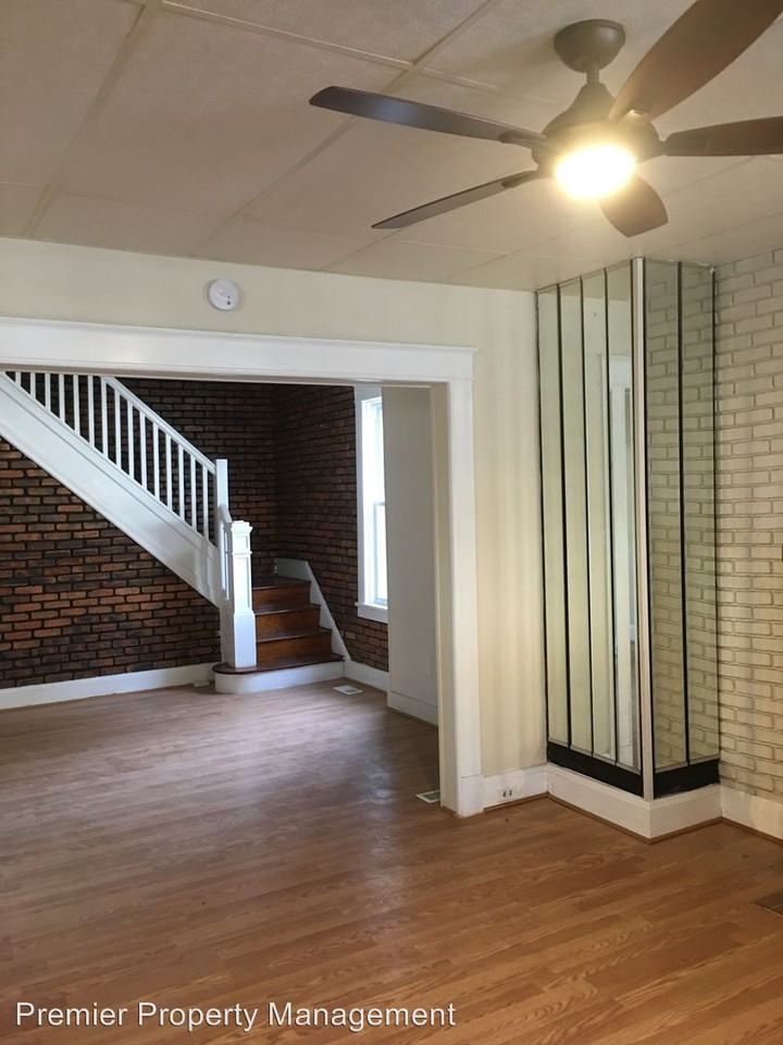 2747 Wilkens Ave - Photo 3 of 19