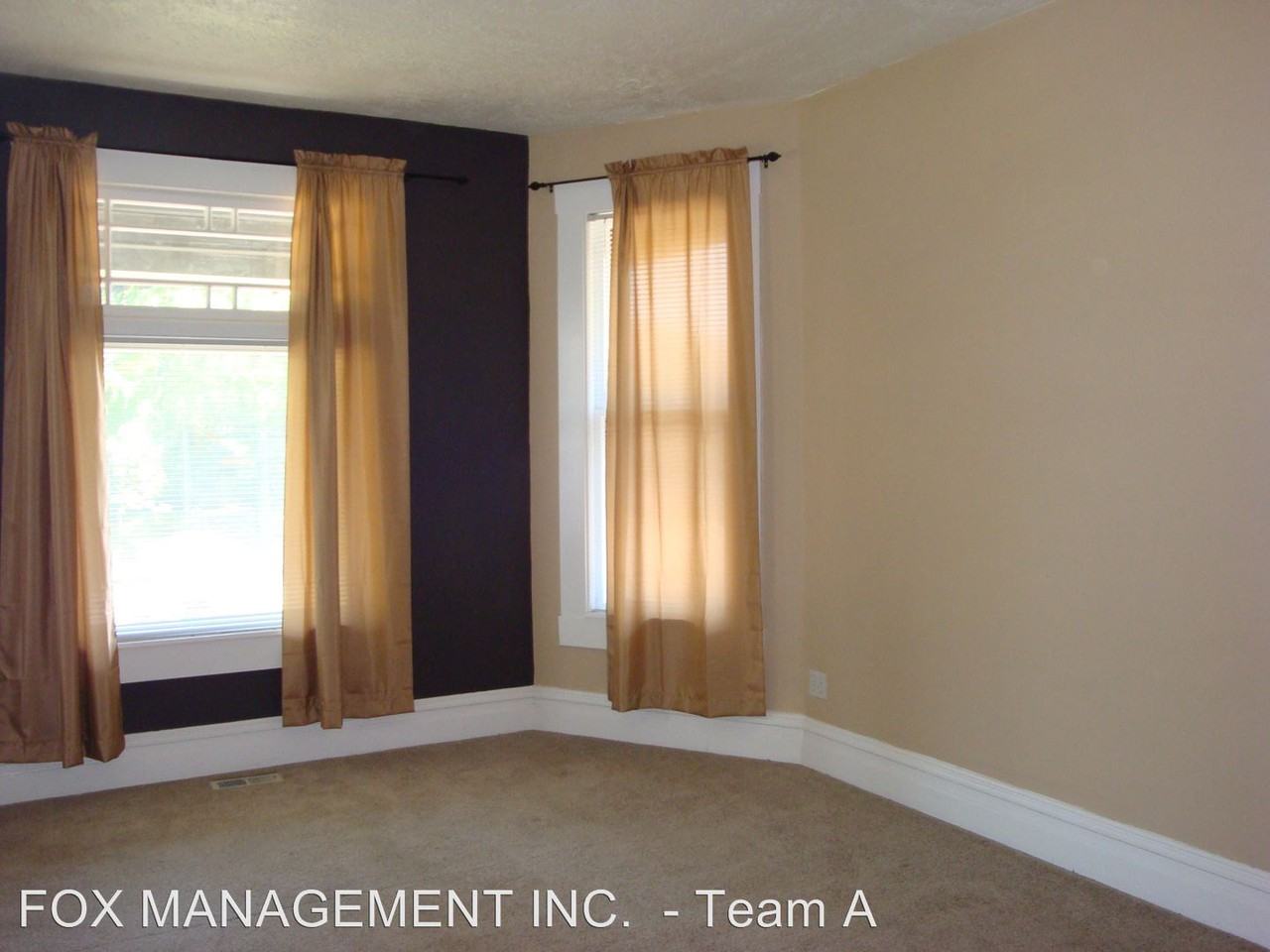 133 NE Graham St - Photo 2 of 26