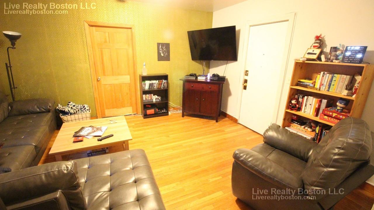 37 Greylock Road - Photo 2 of 2