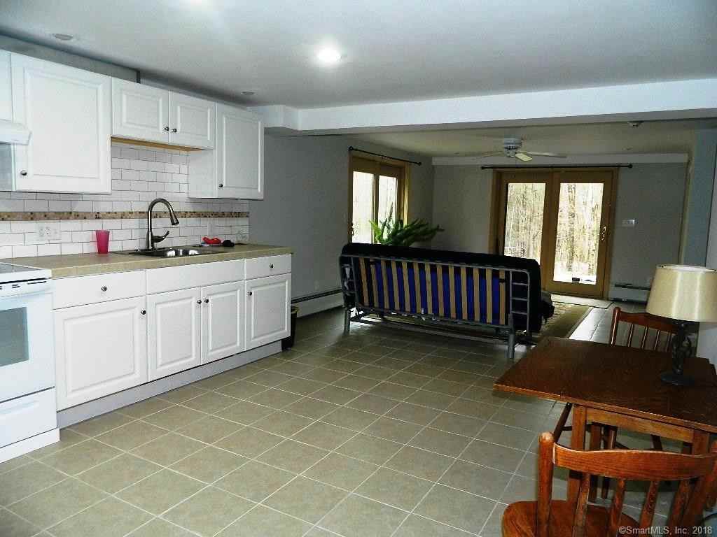 165 Sperry Rd - Photo 2 of 9