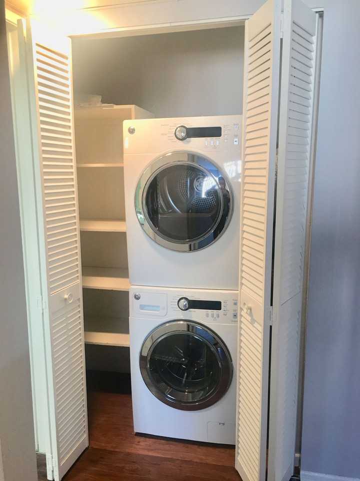 NoHo Centre - Photo 3 of 10