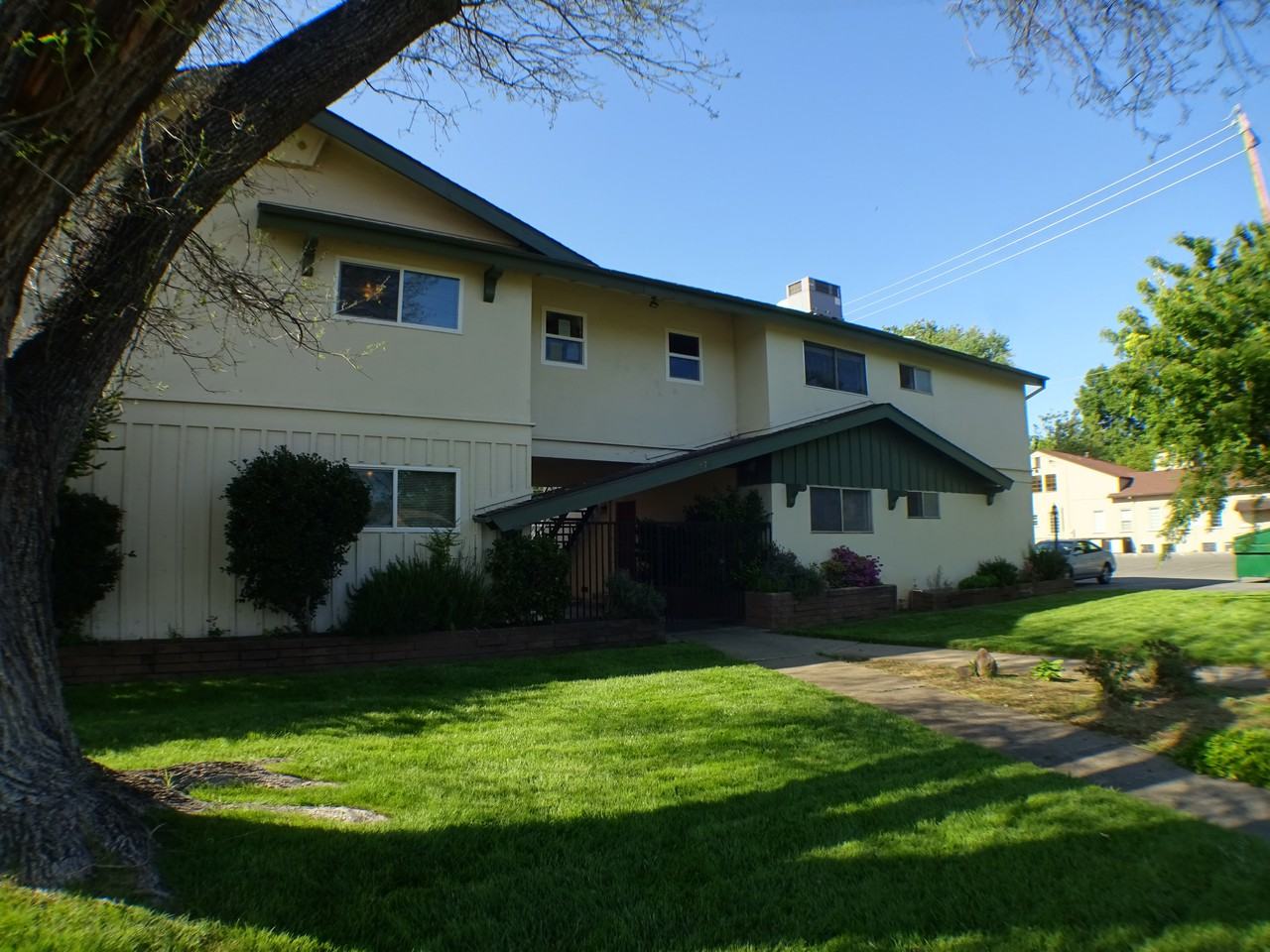 670 East 5th Avenue 6, Chico, CA 95926 2 Bedroom Apartment for Rent