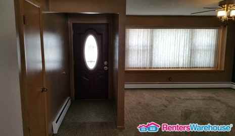 2024 11th St E - Photo 3 of 22