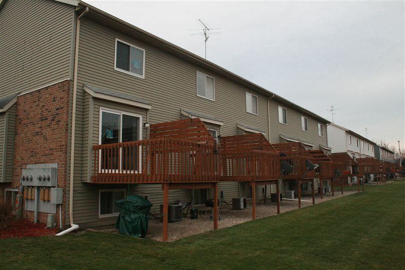 Carriage Lane Condos Apartments Carriage Ln SW, Grand Rapids, MI