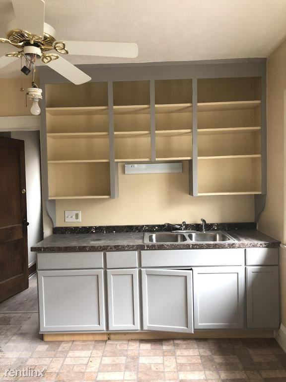 1323 W 93rd St - Photo 2 of 7