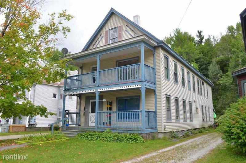 61 Pleasant St #2 - Photo 3 of 20