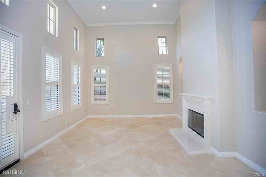 33 Shepard - Photo 3 of 20