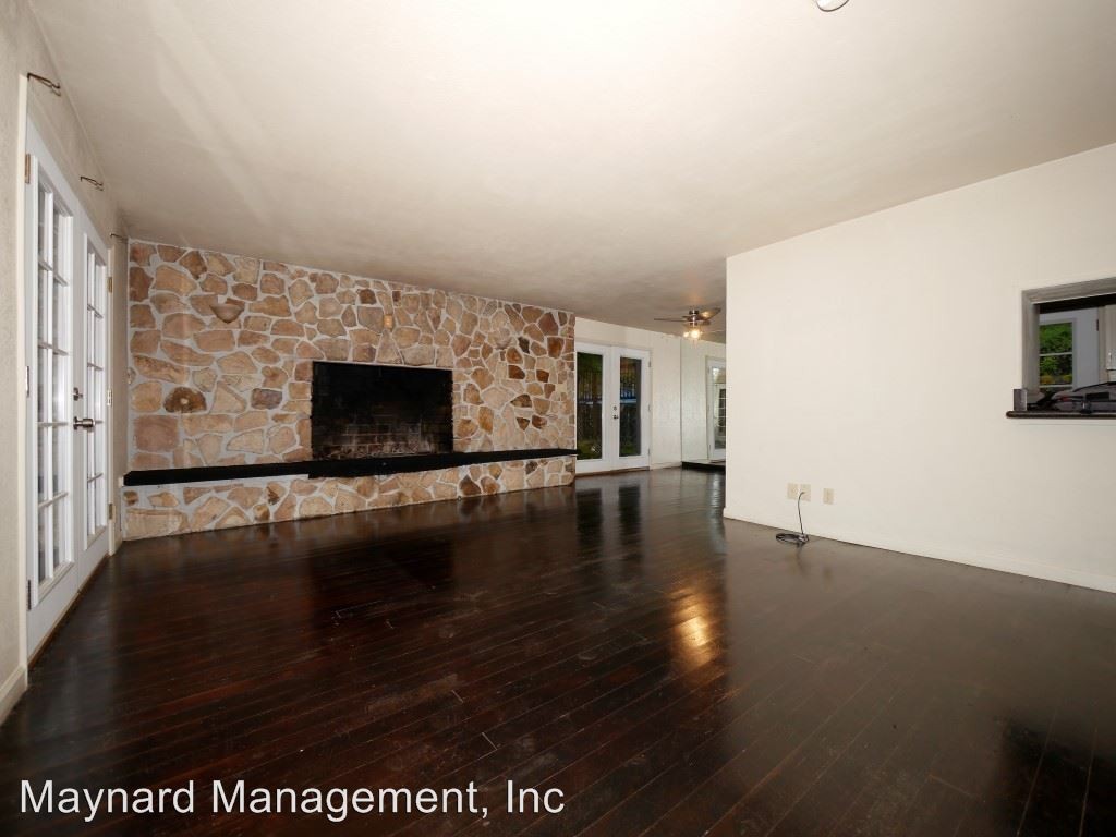 16900 Stage Rd - Photo 2 of 16