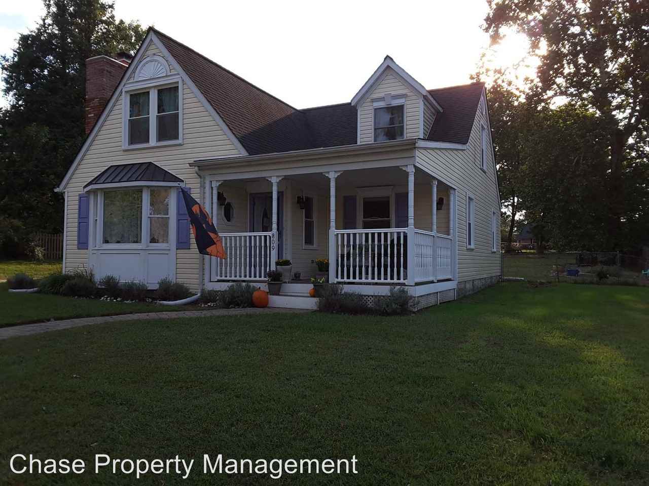 809 Buena Vista Ave - Photo 2 of 23