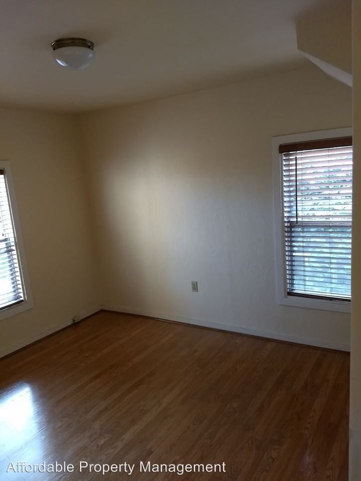 2248 Sol St - Photo 2 of 9