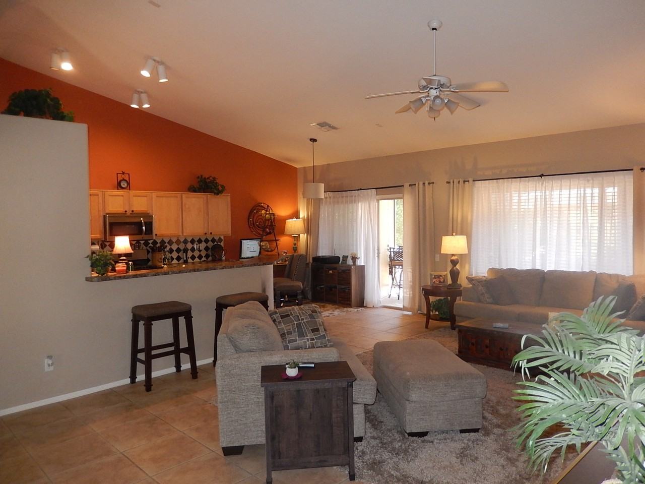 2276 W Catalina View Dr - Photo 3 of 15