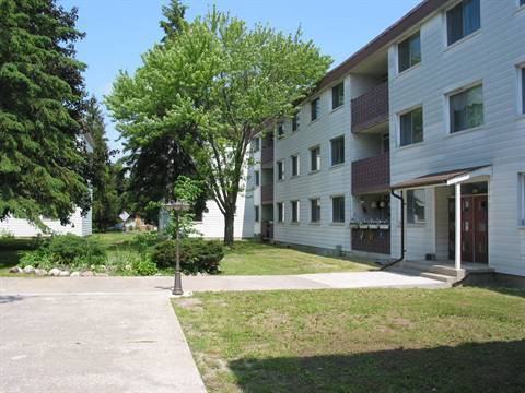 410-412 Highland Rd. - Photo 2 of 5