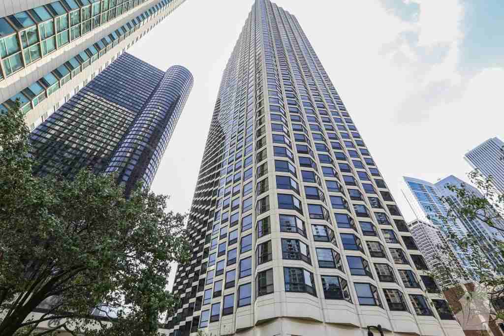 175 North Harbor Drive #18111