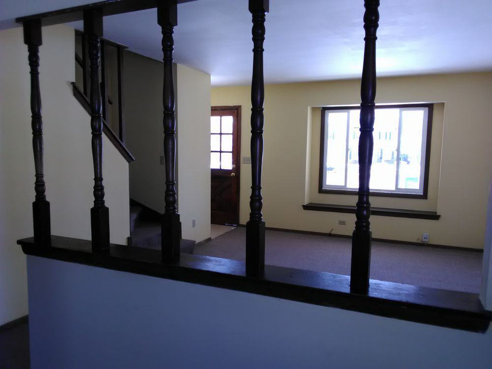 9175 N 86th Ct - Photo 3 of 11