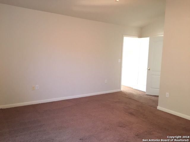 3918 Southern Grove - Photo 3 of 23