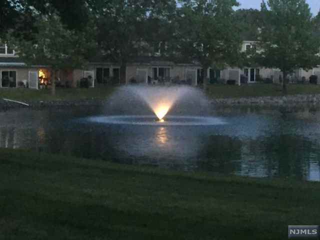 41 Toms Point Ln - Photo 2 of 18