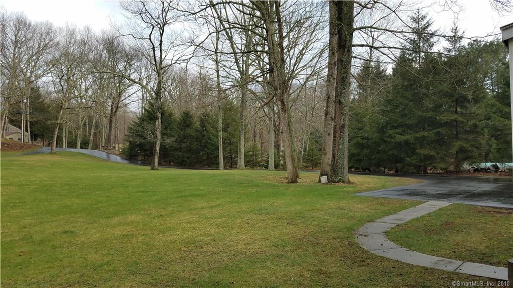 16 Honey Hill Rd - Photo 2 of 8