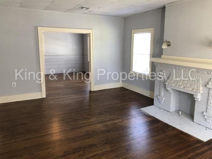 1723 W Easton Pl - Photo 3 of 20