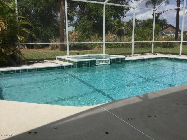 4846 Verona Cir - Photo 2 of 3