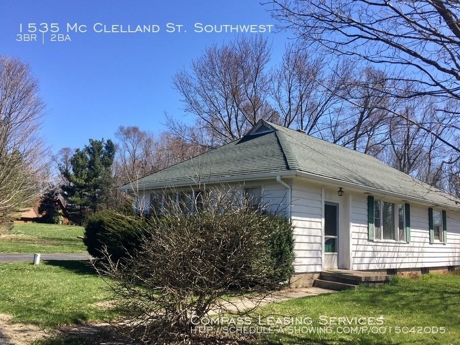 1535 Mc Clelland St - Photo 2 of 18