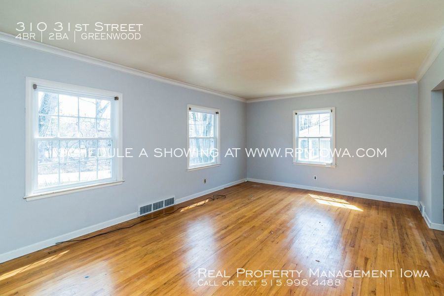 310 31st St - Photo 3 of 16